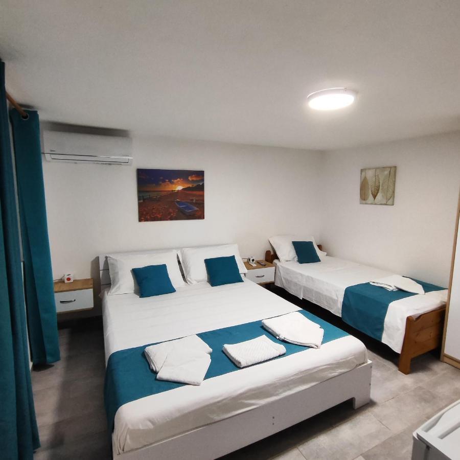 Siempre Viva Dhërmi Zimmer foto